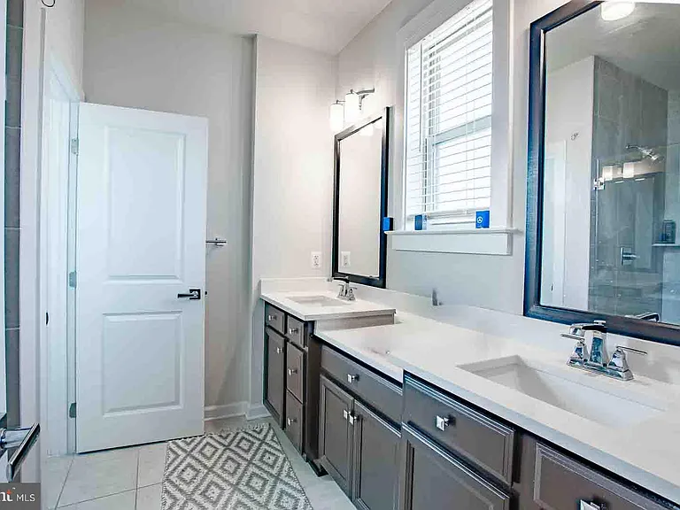 167 Lyons Creek Dr — Photo 47