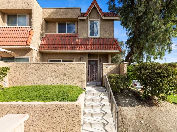 17910 River Cir APT 6, Santa Clarita, CA 91387