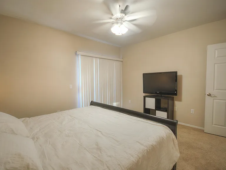15095 N Thompson Peak Pkwy #2013 — Photo 10