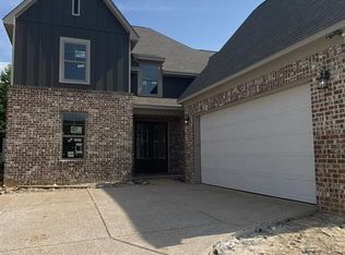 10213 Evergreen Manor Cv, Arlington, TN 38002