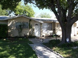 3533 Hedrick St, Fort Worth, TX 76111