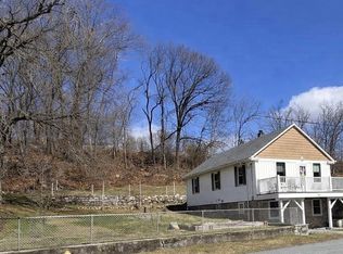 61 Walter Ave, North Providence, RI 02911