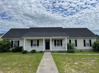 2825 Spring Cress Dr, Hope Mills, NC 28348