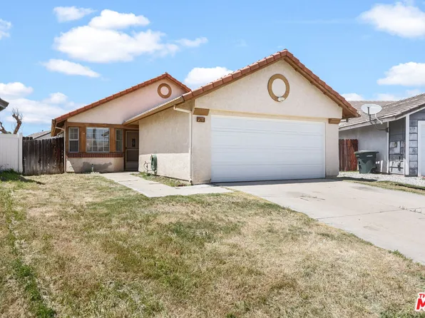 939 Dahlia Ct, Hemet, CA 92545