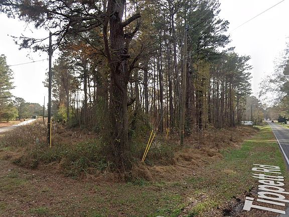 5th image of 328 Tippett Rd