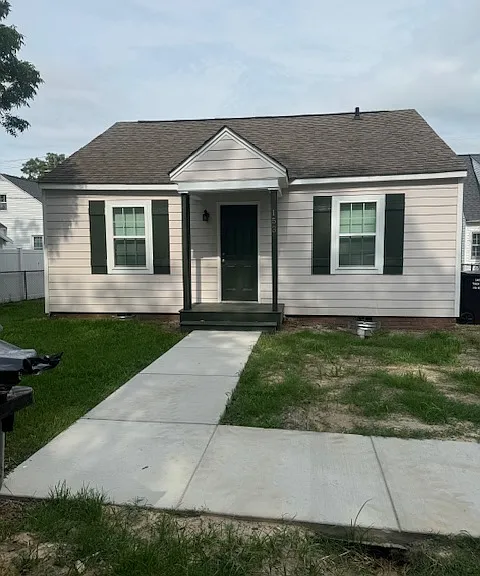 153 S Broad St E — Photo 2