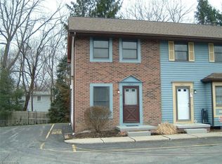 6019 Applecrest Ct, Youngstown, OH