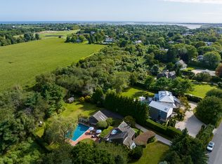 125 Kellis Pond Ln, Bridgehampton, NY 11932