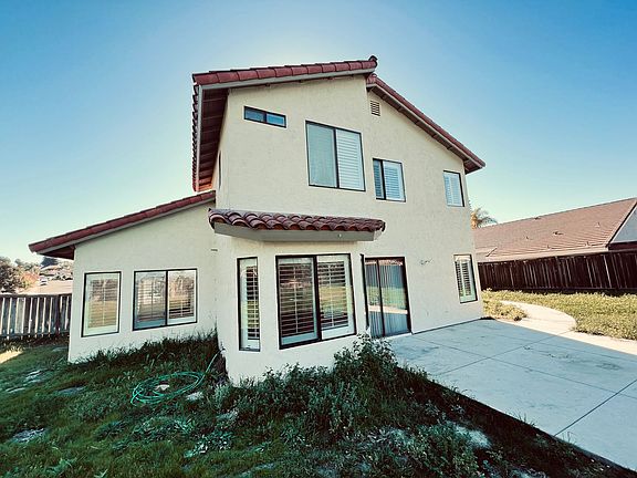 3rd image of 4996 Wildwood Dr