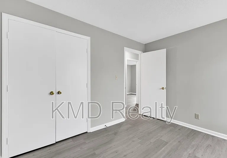9531 University Terrace Dr #E — Photo 14