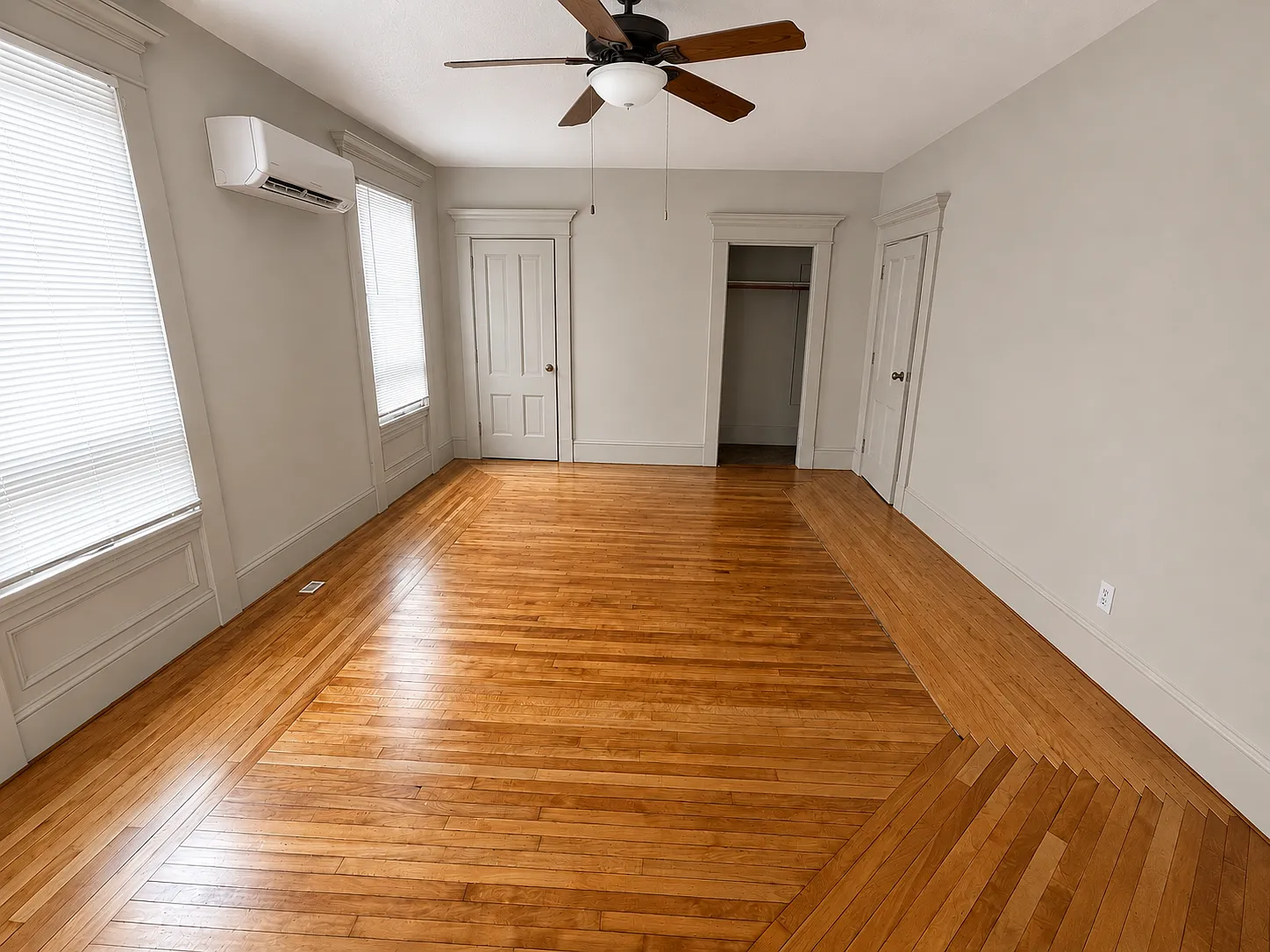 2 bed, 1.0 bath, 1030 sqft, $1,750 — Photo 2