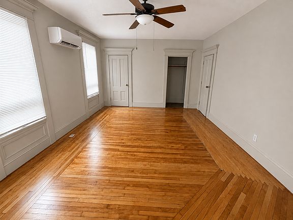 2nd image of 93 Deane St #2