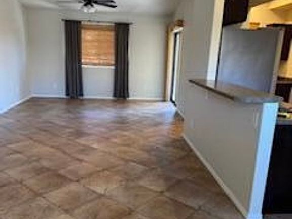 3rd image of 754 Skyview Ln