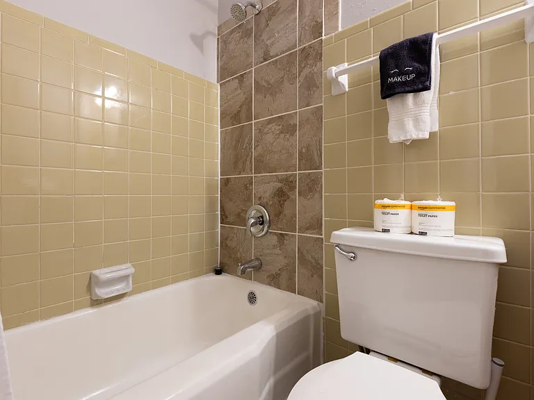 4382 W Pine Blvd #4382 — Photo 29