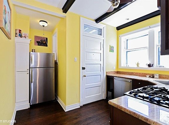 5th image of 558 Michigan Ave APT 1S