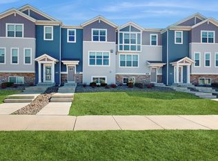 6996 Huckleberry Dr, Excelsior, MN 55331