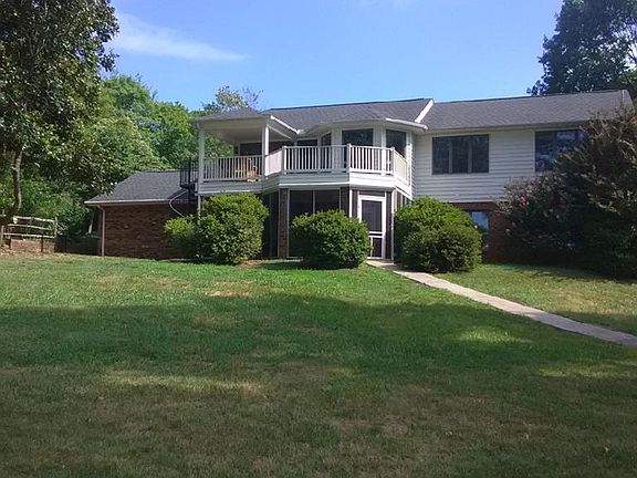 2nd image of 216 Needlewood Dr