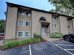 400 New River Rd, Manville, RI 02838