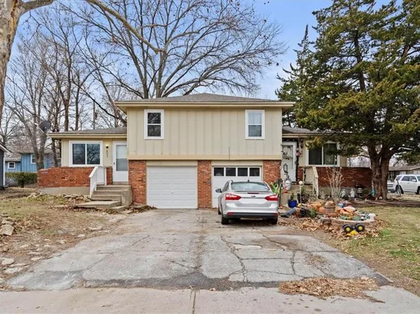 801 S Grant St, Olathe, KS 66061