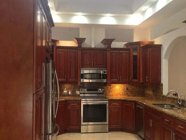 8649 NW 57th Ct — Photo 6