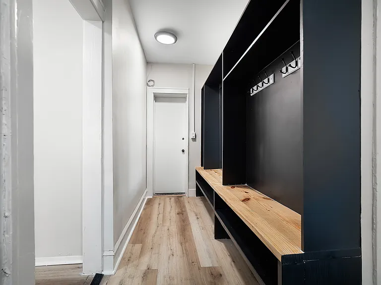 2373 Euclid Heights Blvd #4 — Photo 19