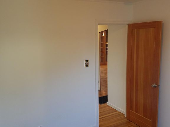 2nd image of 235 Dublin St
