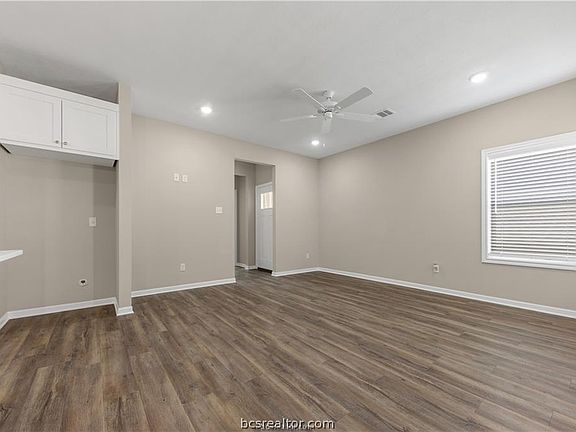 5th image of 1249 Storm Row Ln