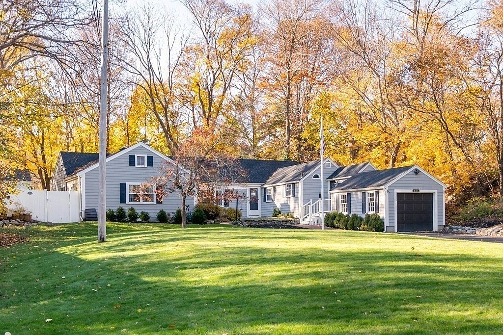 485 Main St, Hingham, MA 02043 Zillow