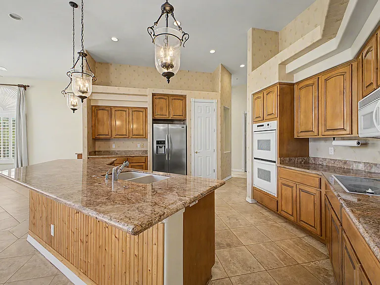 15631 N Sunridge Dr #A — Photo 24