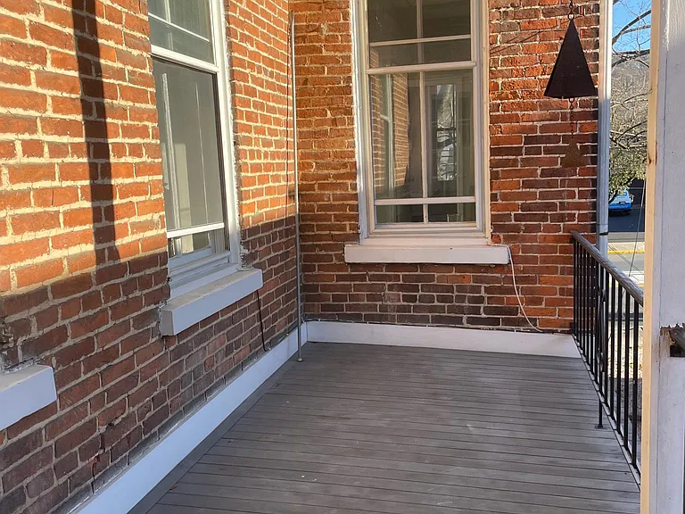 205 Main St #2 — Photo 5