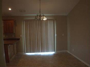 4th image of 3169 N Ivory Dr