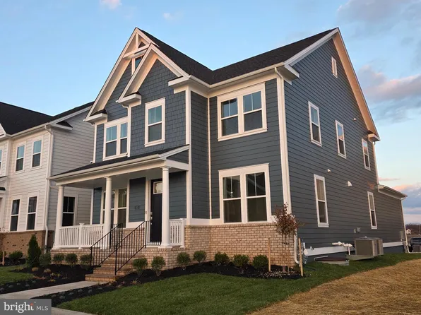 6604 Queensbury St, Middle River, MD 21220