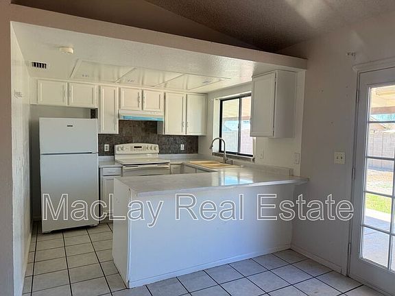 3rd image of 5430 N 73rd Dr