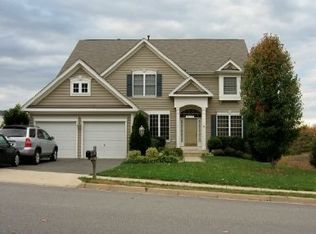 17075 Anns Brook Ct, Woodbridge, VA 22191