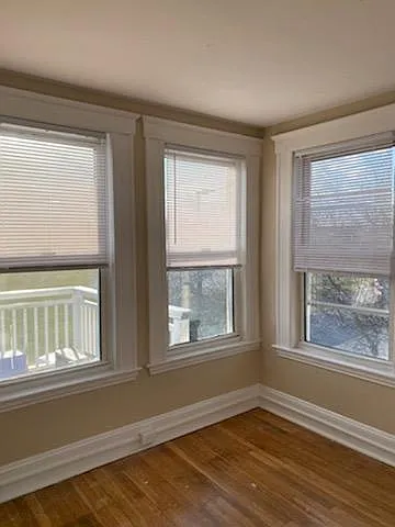 104 Elliott St — Photo 9