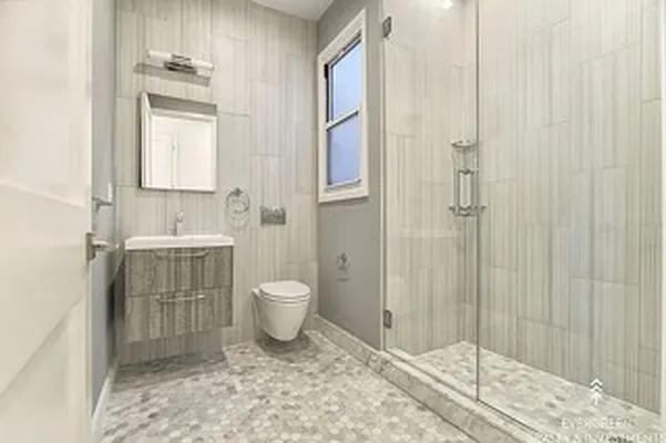 Rented by Evergreen Realty & Investments | media 22