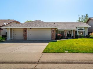 1365 Sun Tree Dr, Roseville, CA 95661