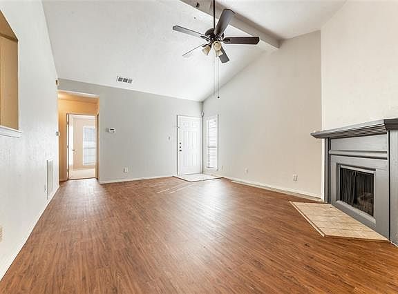 4th image of 3105 Boxwood Ln