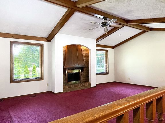 5th image of 534 Swan Dr