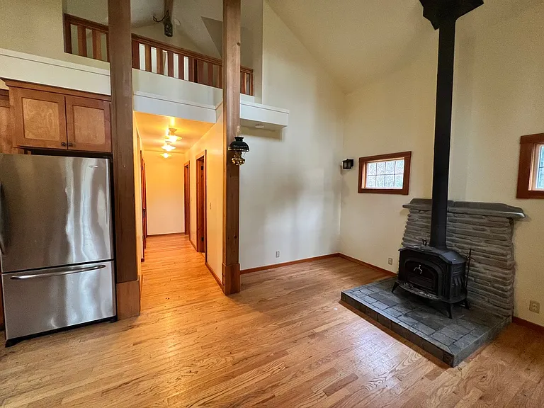 Herrera / Farrow (741 Ellwood Drive) — Photo 6