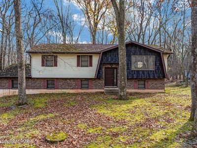 3656 Bristol Cir E, East Stroudsburg, PA, 18302