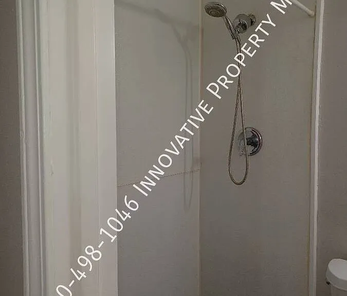 7351 N Dort Hwy #3 — Photo 18