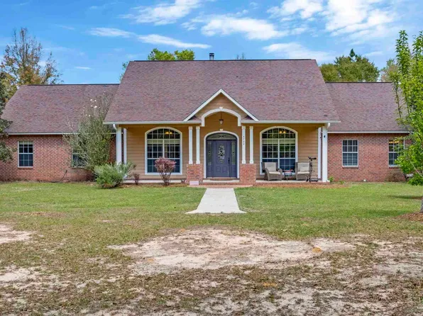 5700 Hunters Oak Trl, Milton, FL 32570