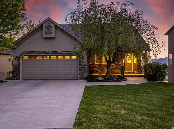 2nd image of 8923 N Cottage Canyon Dr