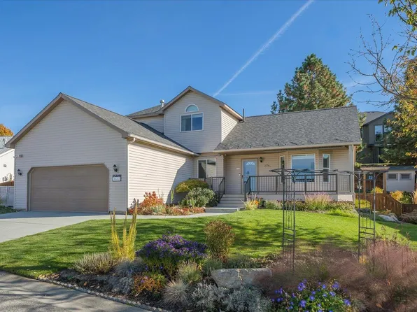 8622 E Bull Pine Ln, Spokane, WA 99217