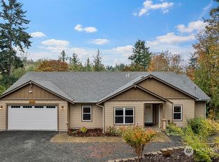 8479 E Caraway Rd, Pt Orchard, WA 98366
