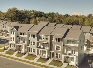 730 Peakland Pl, Raleigh, NC 27604