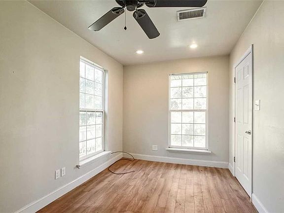 5th image of 2012 Bienville St APT 7