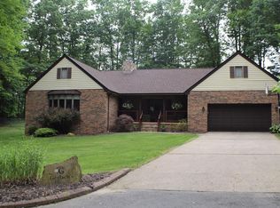 152 Forest Rim Dr, Daniels, WV 25832