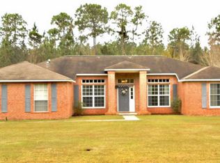 5689 Michael Dr, Milton, FL 32583